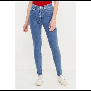 Levi’s Mile High Skinny Jeans